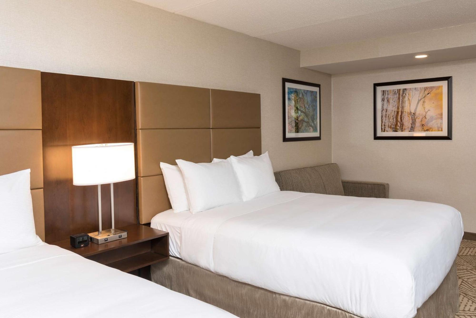 Doubletree By Hilton Pleasant Prairie Kenosha, Wi Hotel Bagian luar foto